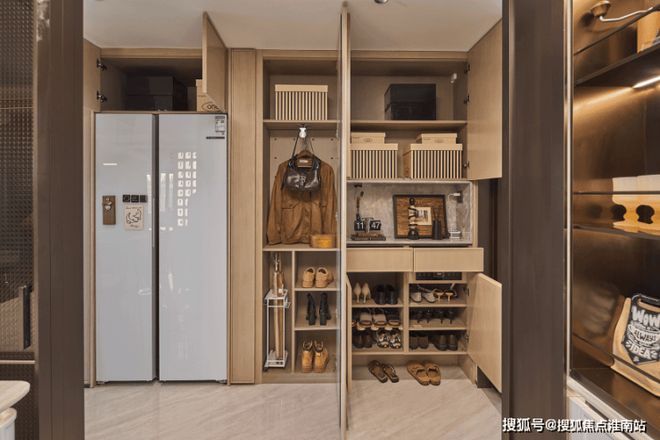 奕售楼处：2号线米畅达浦东高效人生j9九游会网址是什么上海保利·天(图1)